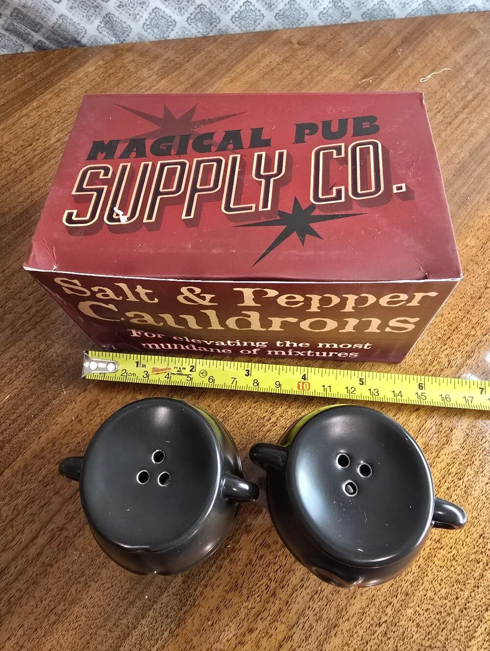Black Cauldron Salt & Pepper Shaker Set NIB